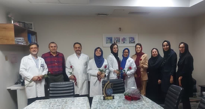 تجلیل از پزشکان مرکز آموزشی درمانی کمالی به مناسبت روز پزشک